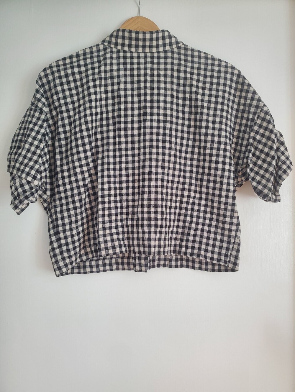 Eve Gravel linen cotton short sleeve cropped buttonup shirt - Picture 2 of 4